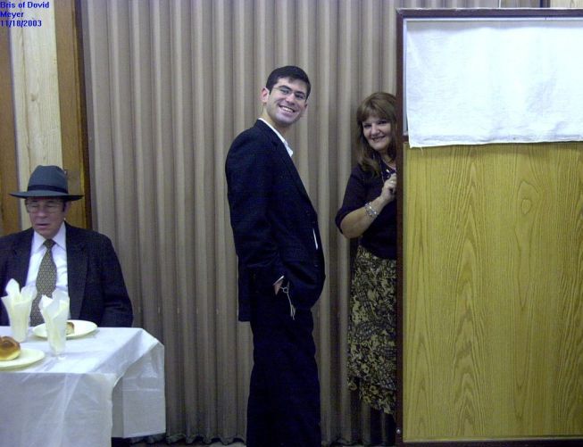008 - Avi and Bubbe Bobbi.JPG