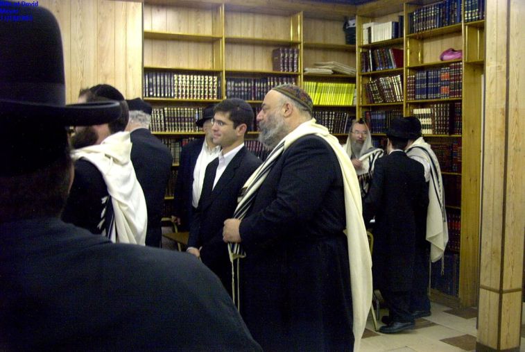 011 - Avi and Zaidy Elli.JPG