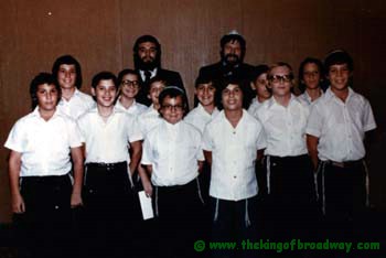 Orig. Miami Boys Choir with Theodore Bikel 1976.jpg