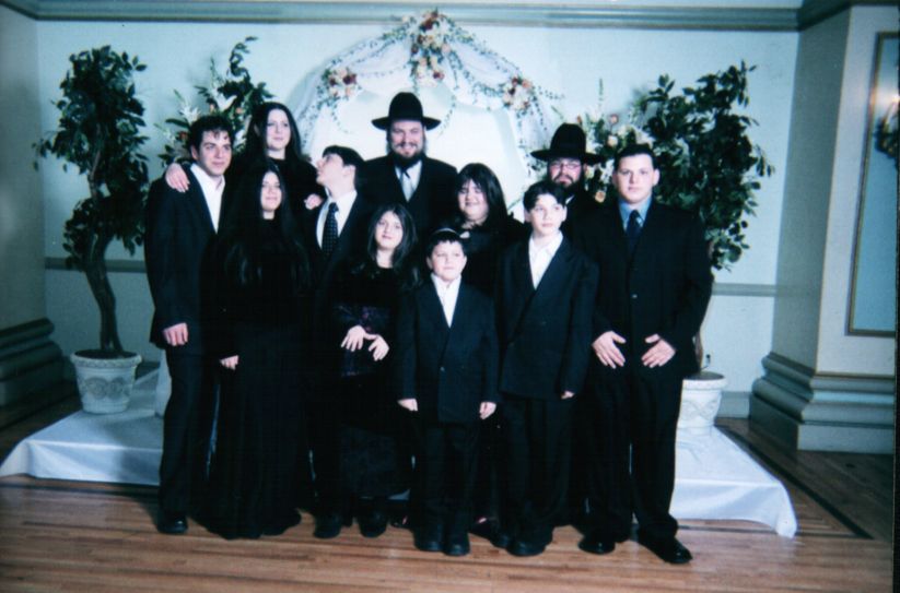 02 The WHOLE Family 2.jpg